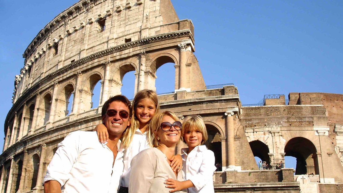 Ale, Viky, Mamma e Papo al Colosseo estate 2012 2